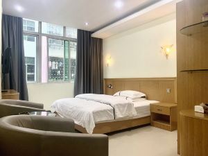 Aixiang Business Hotel