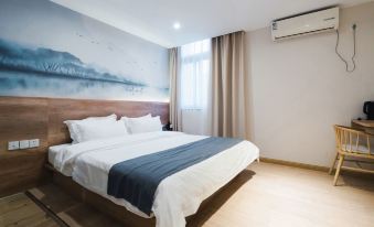 Wuxi Xiao'er E-sports Theme Hotel