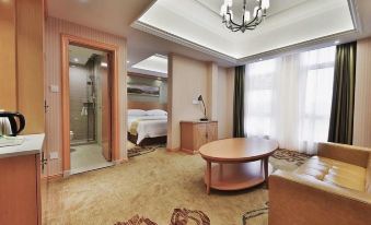 Vienna Hotel(Wuhan University of Technology Nanhu Wenzhi Street Subway Station)