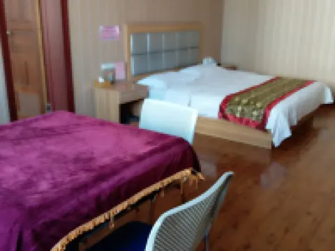 Mango Hotel