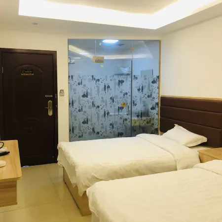 Junyi Business Hotel