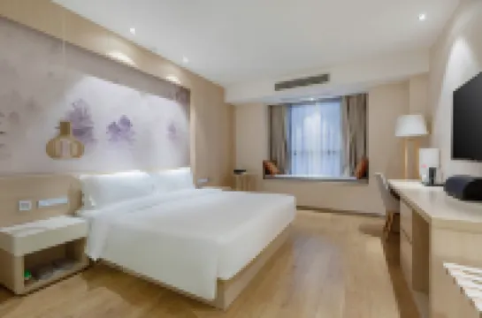 Orange โฮเทล ซีซานพาร์ค