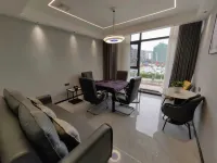 Yilong Lanshe Hotel