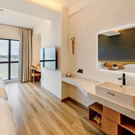 Zhoushan Wuyou·Yiju Seaview Hotel