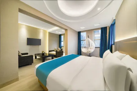 Chuangyi Jia Famile Hotel (Taizhou Luqiao Shili Changjie Zhongsheng Branch) Отели рядом с Аэропорт Хуанъянь