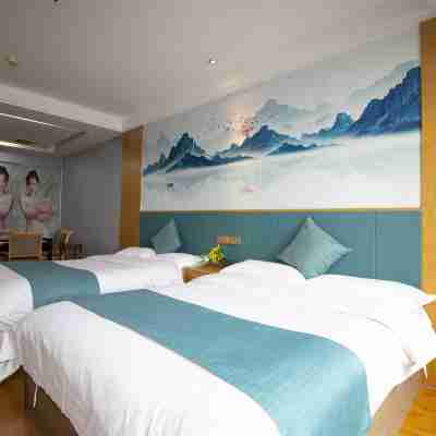 Kaiteng Hotel Rooms