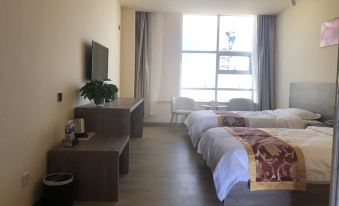 Wuchuan Yitingzicheng Business Hotel