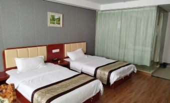 Yilong Business Hotel