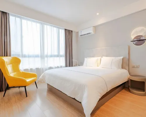 Nianbai Yulan Hotel (Feidong Platinum Center Baogong Avenue) Hotels in Feidong
