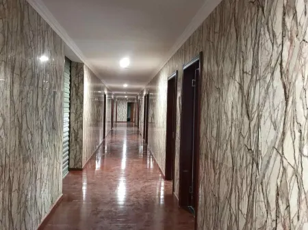 Huaying Chunqing Hotel