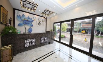 Jingshanju Inn