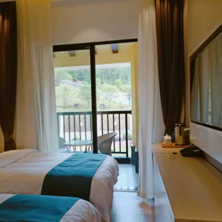 Xuanhan 18 Bay Hotel