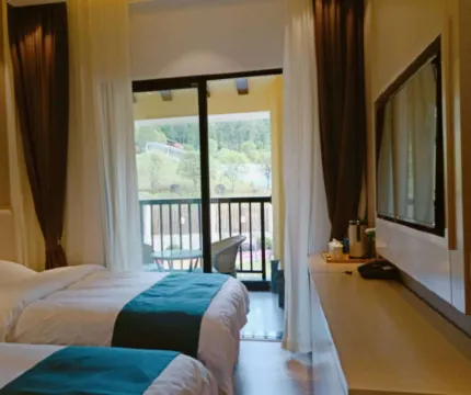 Xuanhan 18 Bay Hotel