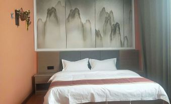 Kunyu Haoxuan Theme Hotel