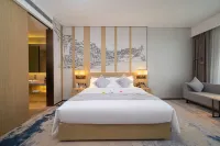 Huake Xinyi Hotel