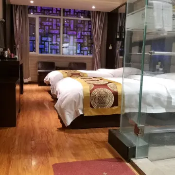 Pingliang Hengyang Holiday Hotel (Railway Station East Station)
