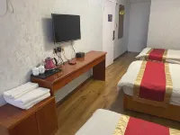 Yuanyang Lidu Express Hotel Hotels near Dajue Temple