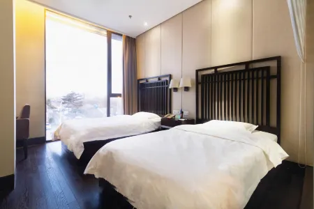 Heng Long Hotel Отели в г. Дента