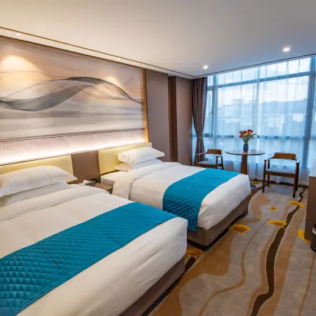 YI YI HOTEL