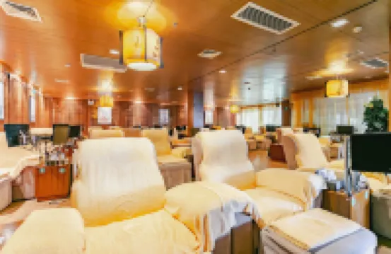 Poly Hot Spring Spa Hotel