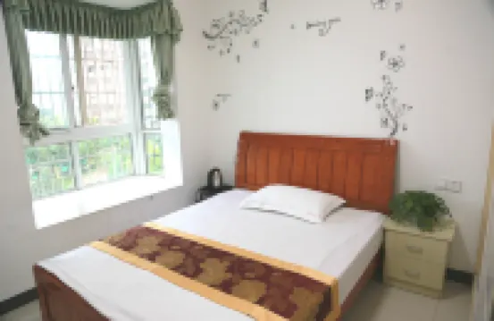 Hongyun Hotel (Changsha High Speed South Railway Station)