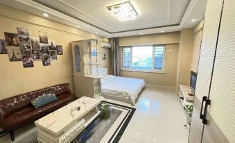 Xiaozhu Daily Rental Apartment