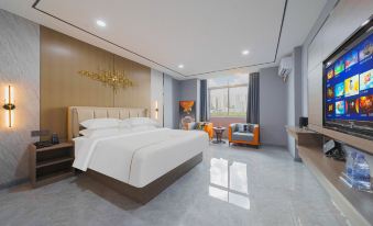 Xingyue Hotel (Wuhua Shuizhai Town)