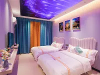 Huayi Hotel Hotels in Qujing