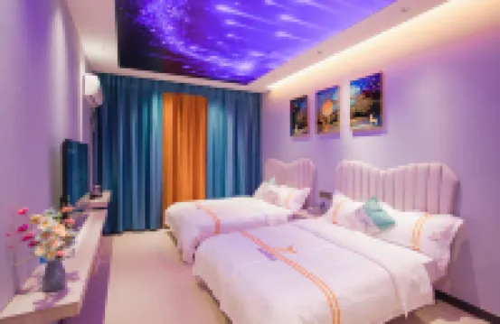 Huayi Hotel