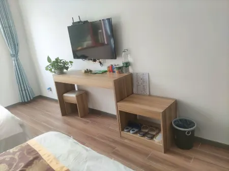 Penglai Inn Отели рядом с достопримечательностью «Chengdu Sports Institute (New Campus)»