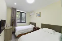 Wenxin Hotel (Hefei Zhugang Subway Station Ningguo Road Lobster Food Street)