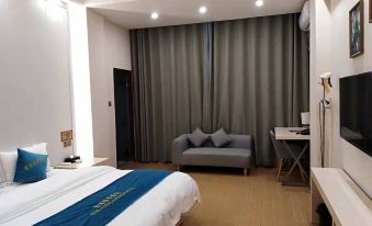 Qionghai Minghuang Business Hotel