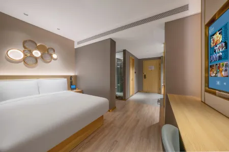 Orange Hotel