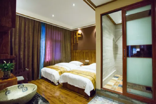 Zhangjiajie Shunmeng Chinese Inn Отели рядом с достопримечательностью «Zhangjiajie Administration Institute»