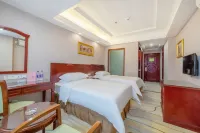 Towo Topping Hotel (Shenzhen Longgang Huiyan Expressway) Các khách sạn gần Guangdong Shenzhen Kengzi Pedestrian Street