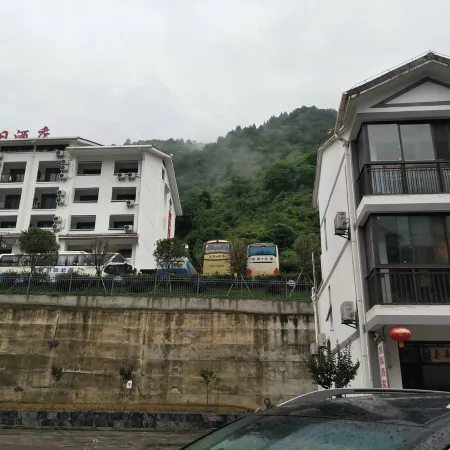 Xingshan Shijie Mountain Villa