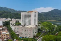 East Lake International Hotel Hotels in der Nähe von Yangchun Bus Terminal
