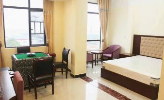 Pingjiang Mingrui Business Hotel