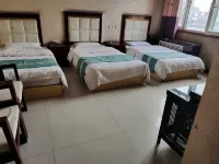 Shenmu Zengji Business Hotel