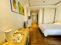 Xingchen Boutique Apartment(Yangjiang Donghuicheng)