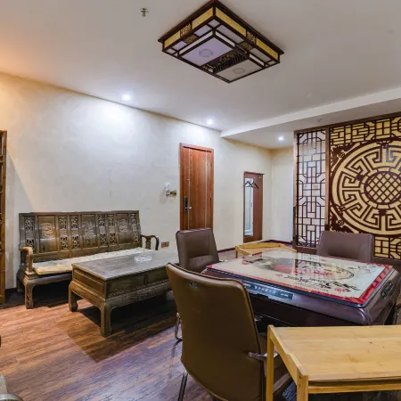 Fangcheng Taicang Hotel
