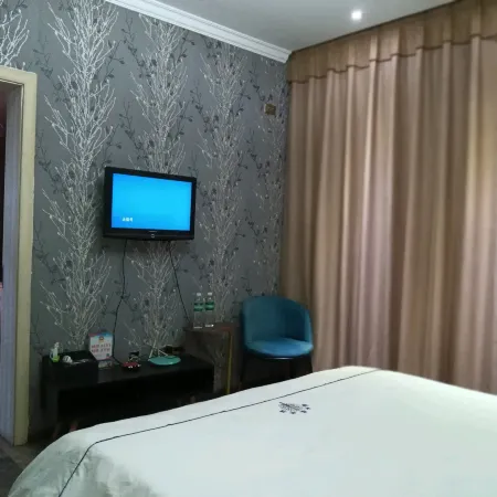 Tonghailou Outer Building Hotel