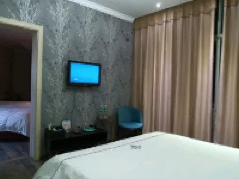 Tonghailou Outer Building Hotel