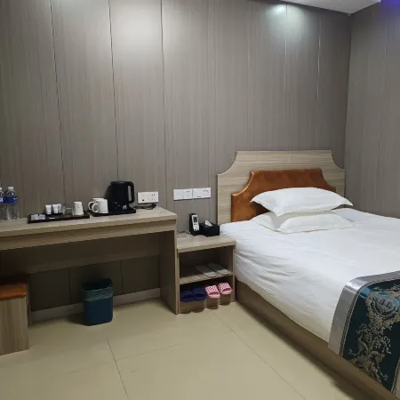Xiangshui Meihua Theme Hotel