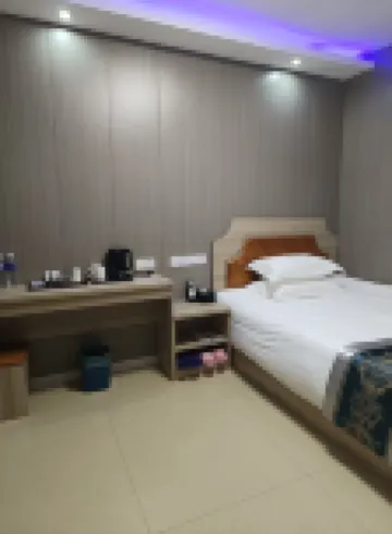 Xiangshui Meihua Theme Hotel