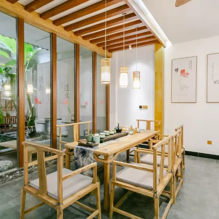 Floral Hotel·Yuanshantang hotel (Libo Ancient Town Branch)