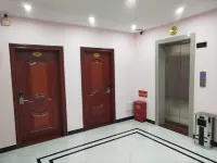 Wanzai Haolong Business Hotel