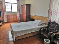 Anyi Restaurant Hostel