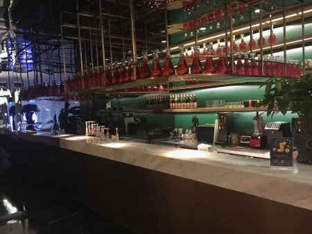 Changsha Furong Shidaili Hotel (Wuyi Square Pozi Street Branch) Отели рядом с достопримечательностью «Archway of Fire God Palace»