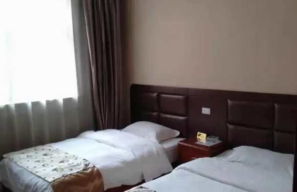 石樓聚雅鑫賓館